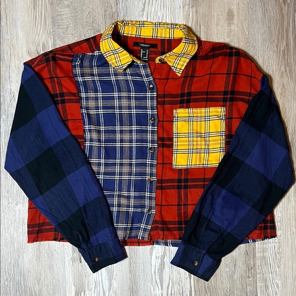 Forever 21 Tops - Forever 21 Red, Blue and Yellow Cropped Plaid Shirt - Size M (runs a little big)